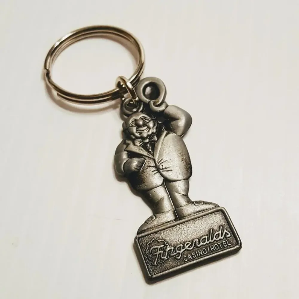 Metal Fitzgerald Casino Mr. O'Lucky Key Chain Vintage Las Vegas, NV.